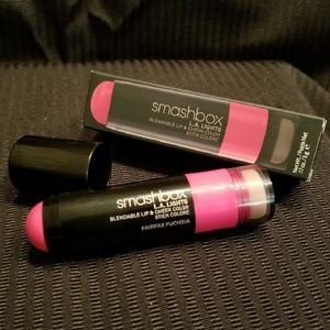 Famous name lip colors bundle